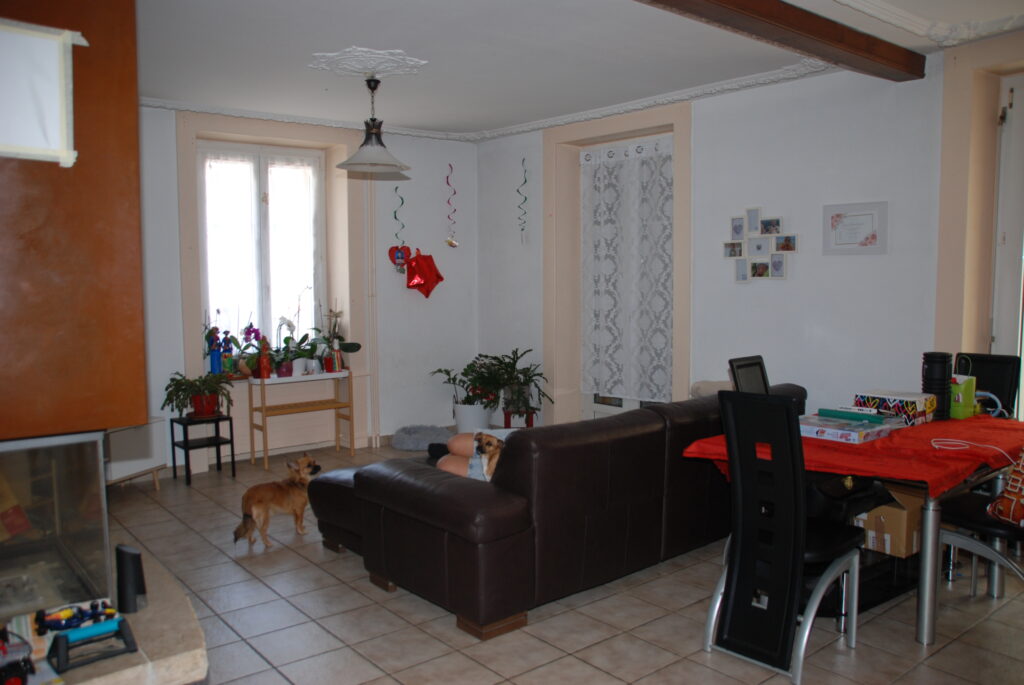 8 Salon